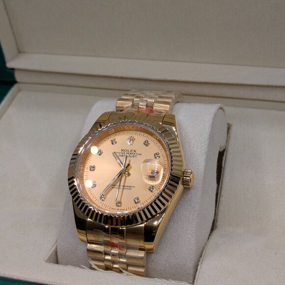 Luxury watch - Picture 2 of 6